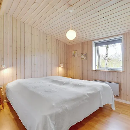 Hope - 350m To The Fjord By Interhome *